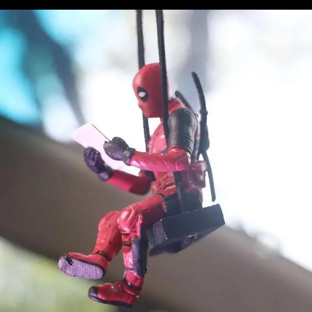 Marvel DEADPOOL Reading a Paper Red Black Car Visor Mirror Hanging Charm Decor - Picture 2 of 4
